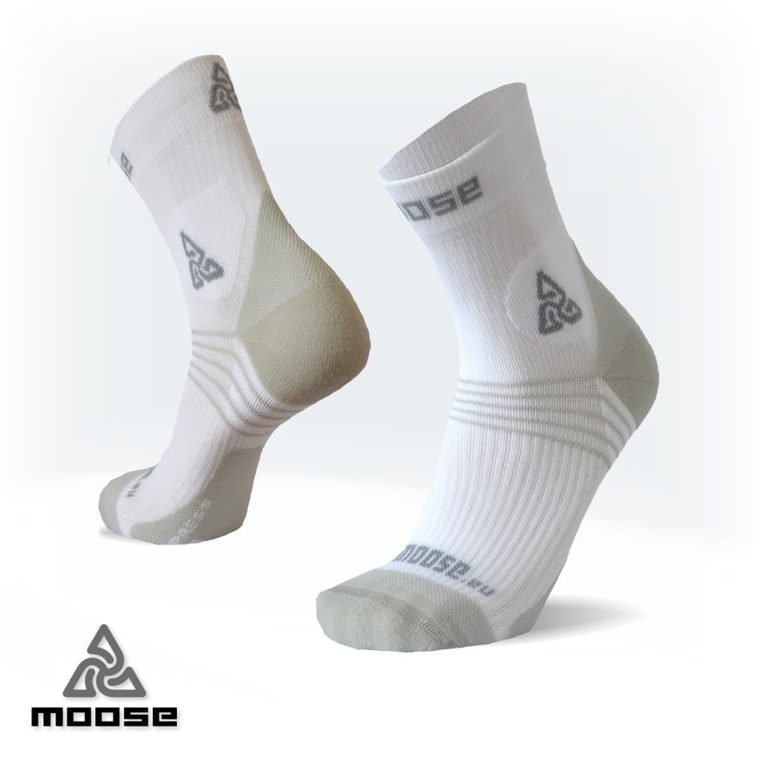 COMPRESS RUN kompresní ponožky Moose bílá L